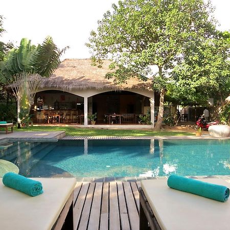 Hotel Botanica Kep Exterior foto