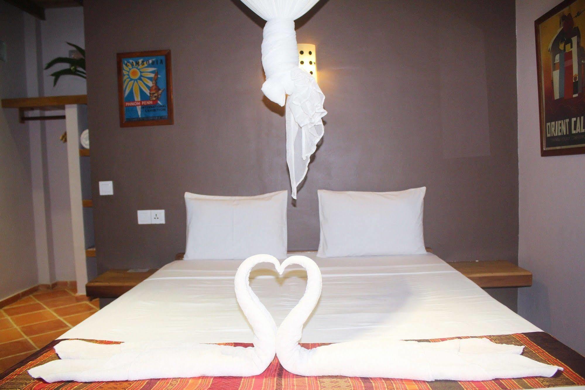 Hotel Botanica Kep Exterior foto