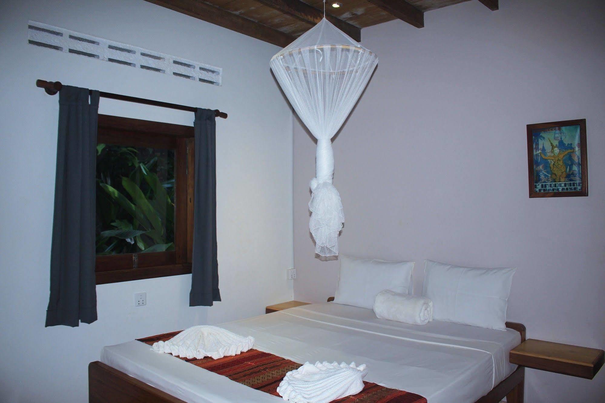 Hotel Botanica Kep Exterior foto